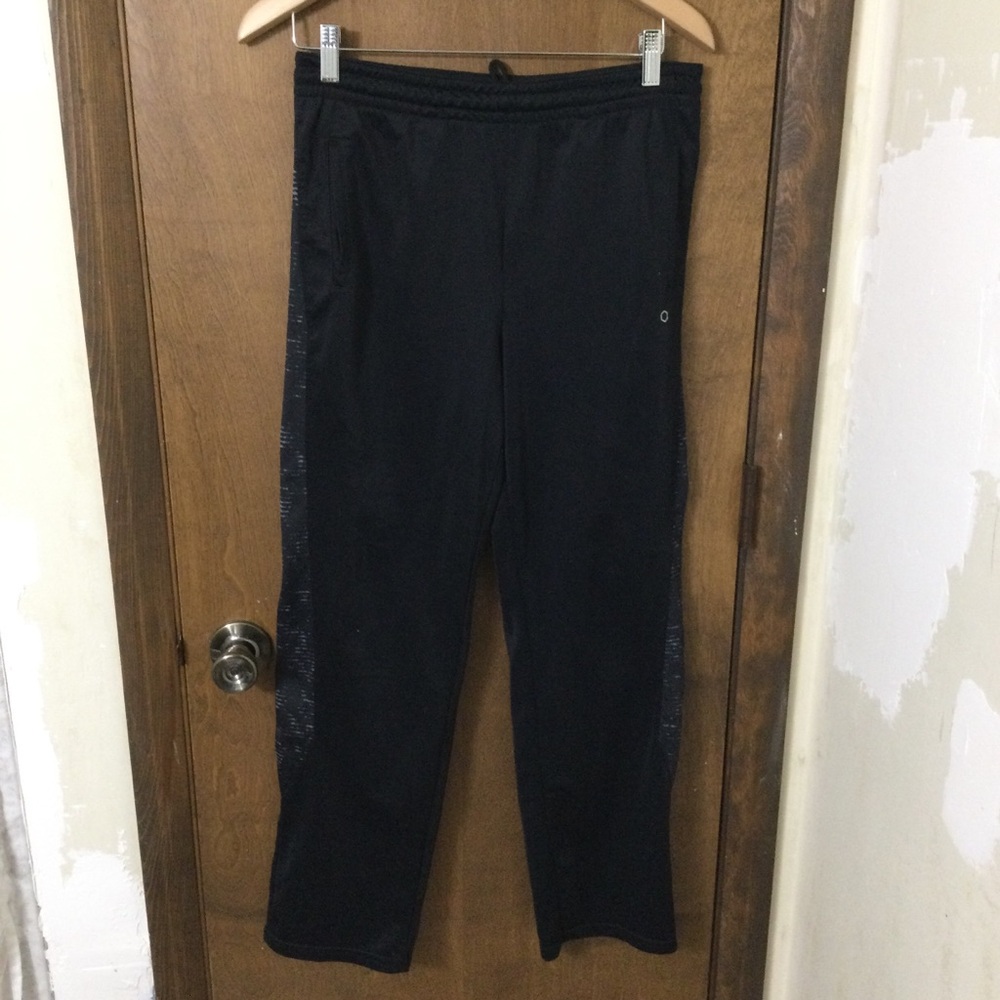 Tek Gear Boys 18/20  Black Tricot Pants / Joggers